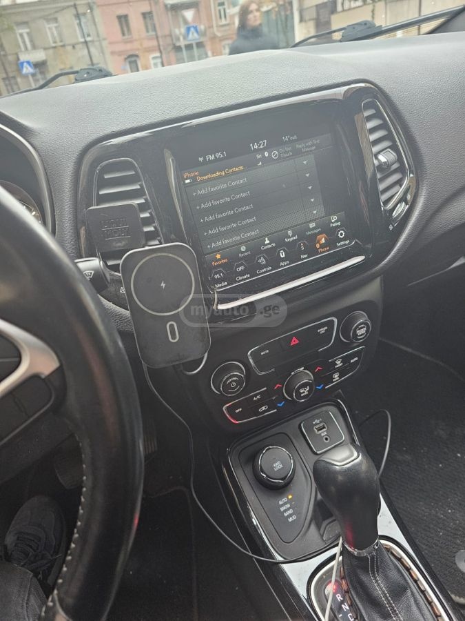 Jeep Compass - фото 12