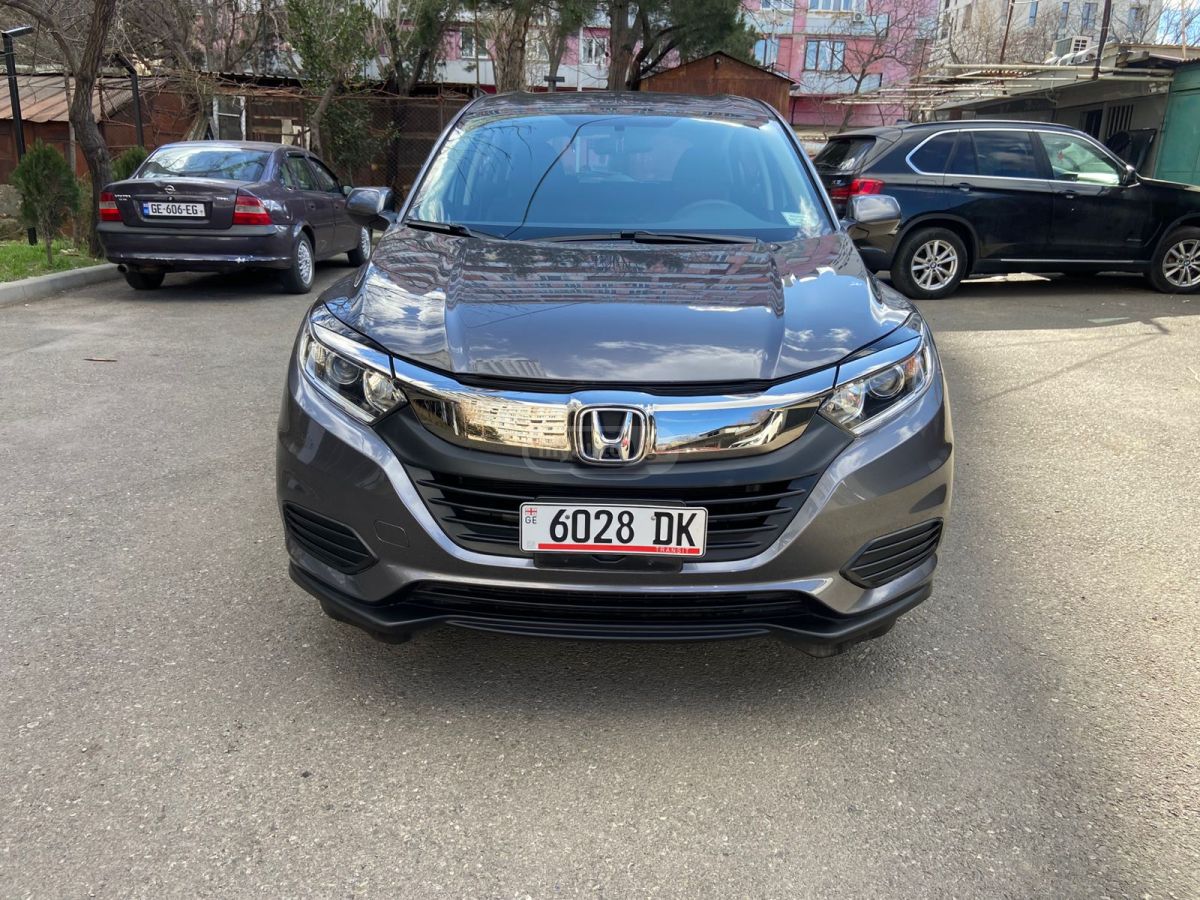 Honda HR-V - фото 1