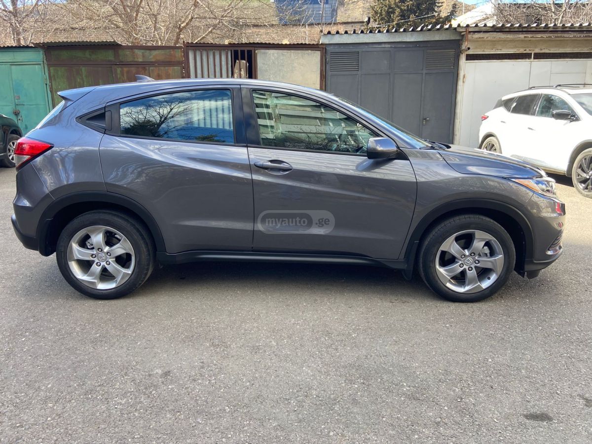Honda HR-V - фото 3