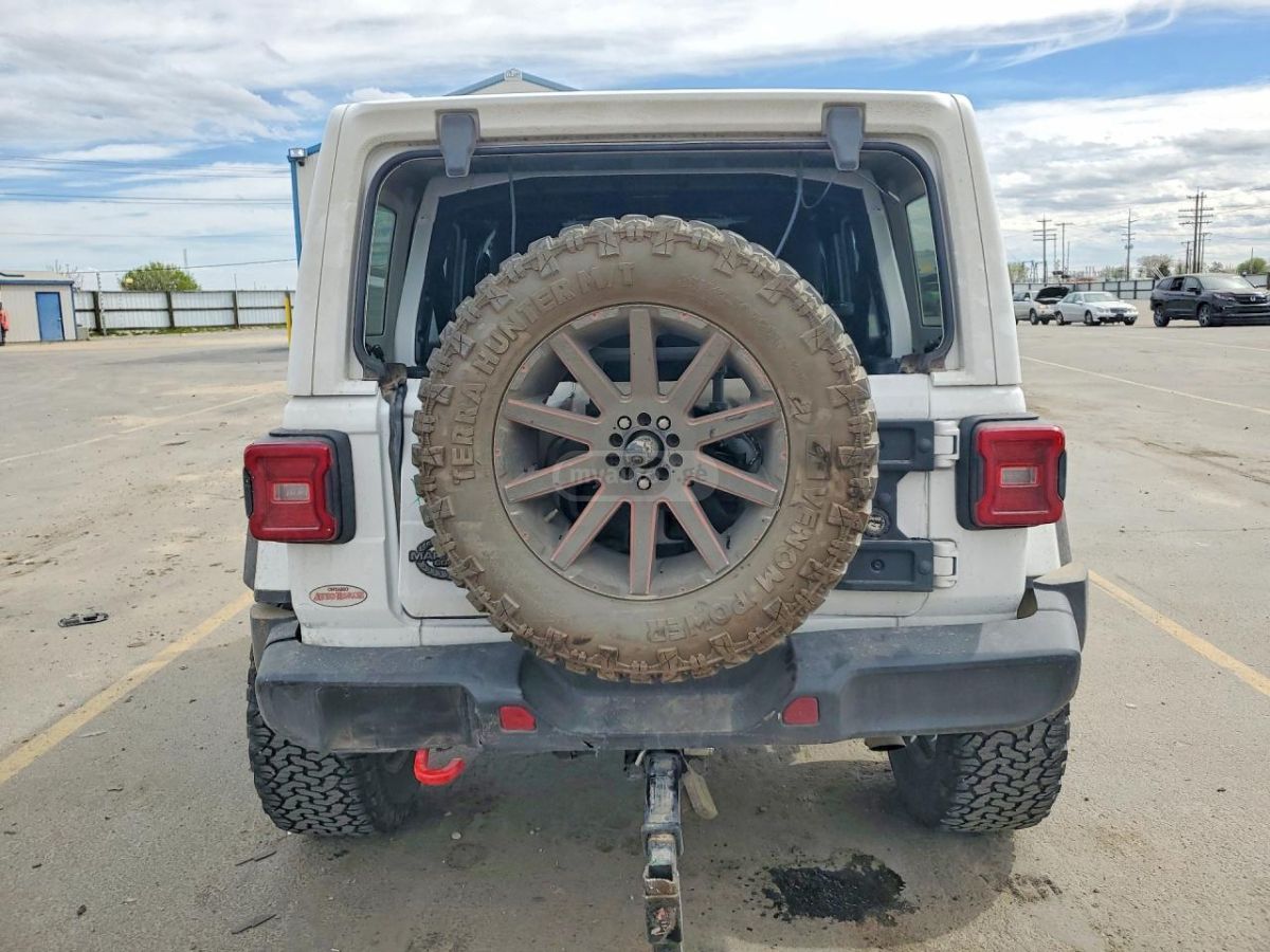 Jeep Wrangler - фото 6