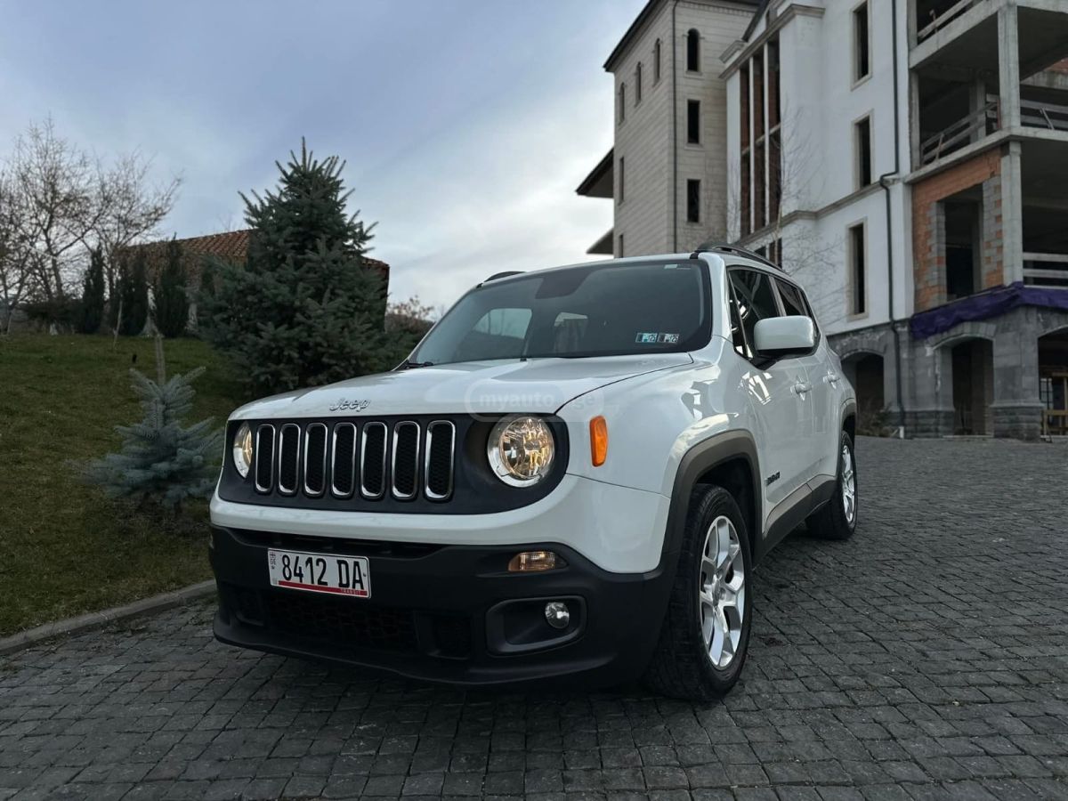 Jeep Renegade - фото 11
