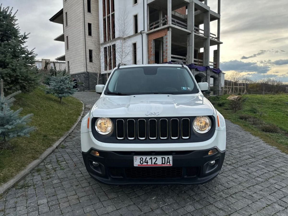 Jeep Renegade - фото 3