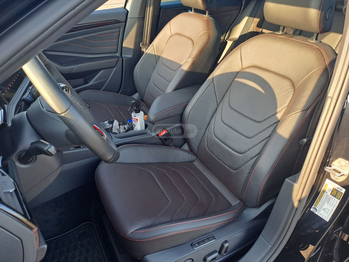 Volkswagen Jetta - фото 14