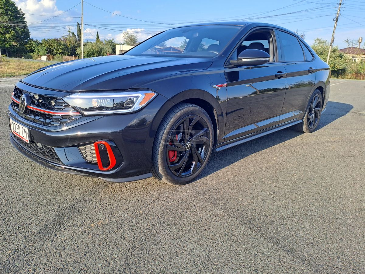 Volkswagen Jetta - фото 7