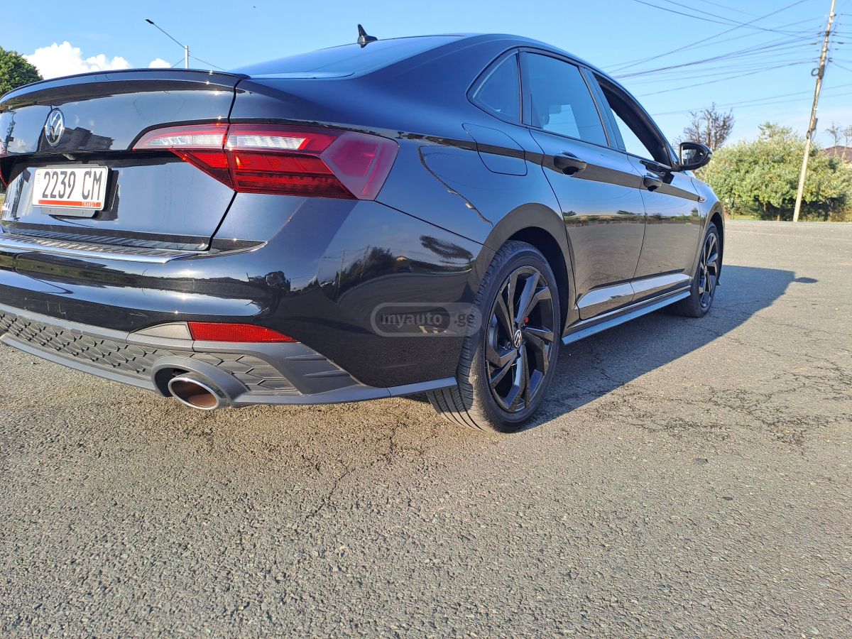 Volkswagen Jetta - фото 9