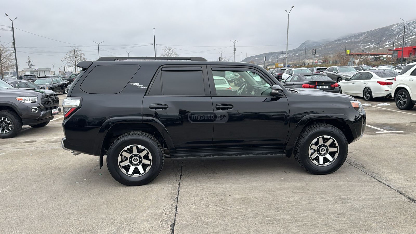 Toyota Limited 4dr 4x4 Automatic — миниатюра 2