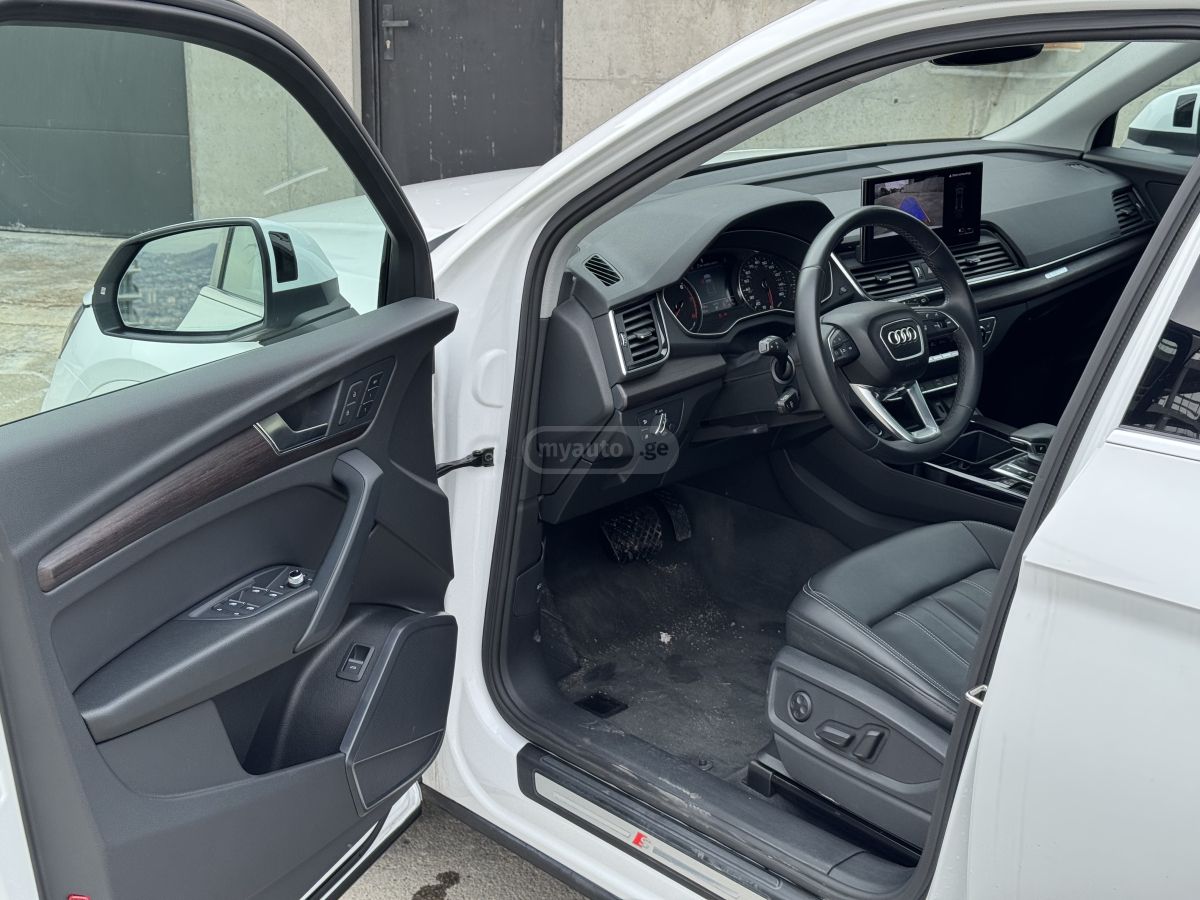 Audi 45 S line Premium 4dr All-Whee — миниатюра 9