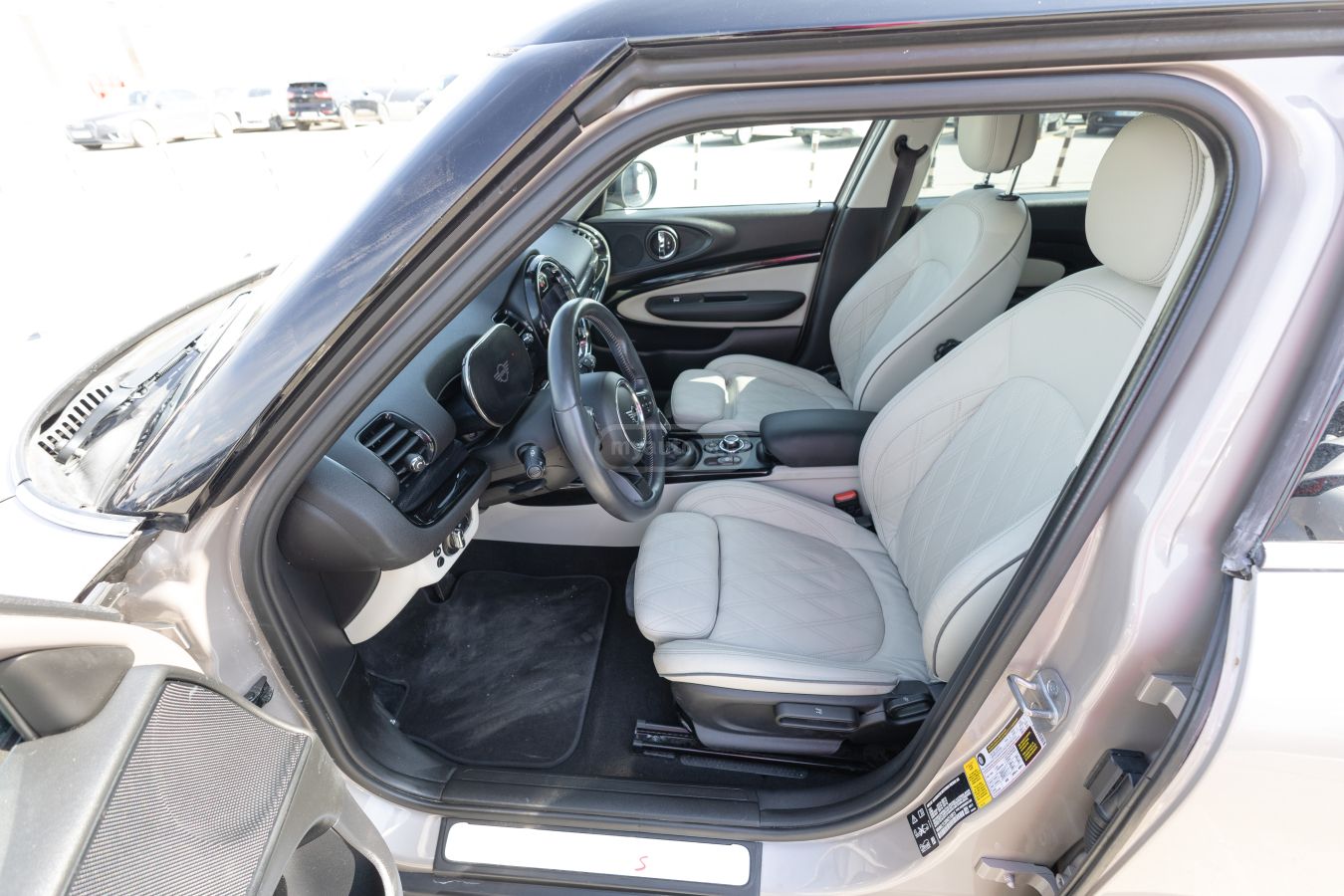 Mini Clubman - фото 10