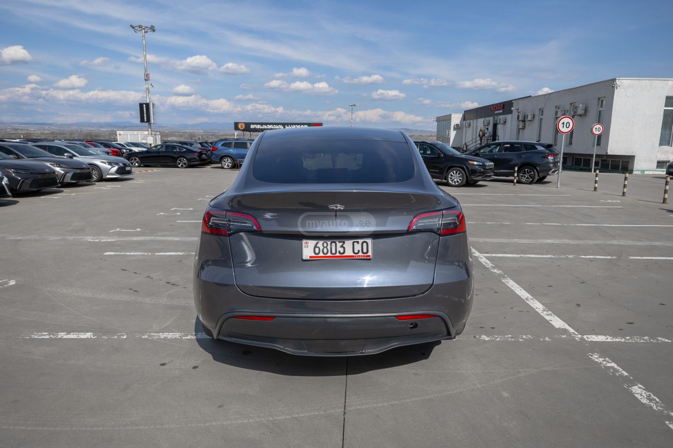 Tesla Model Y - фото 5