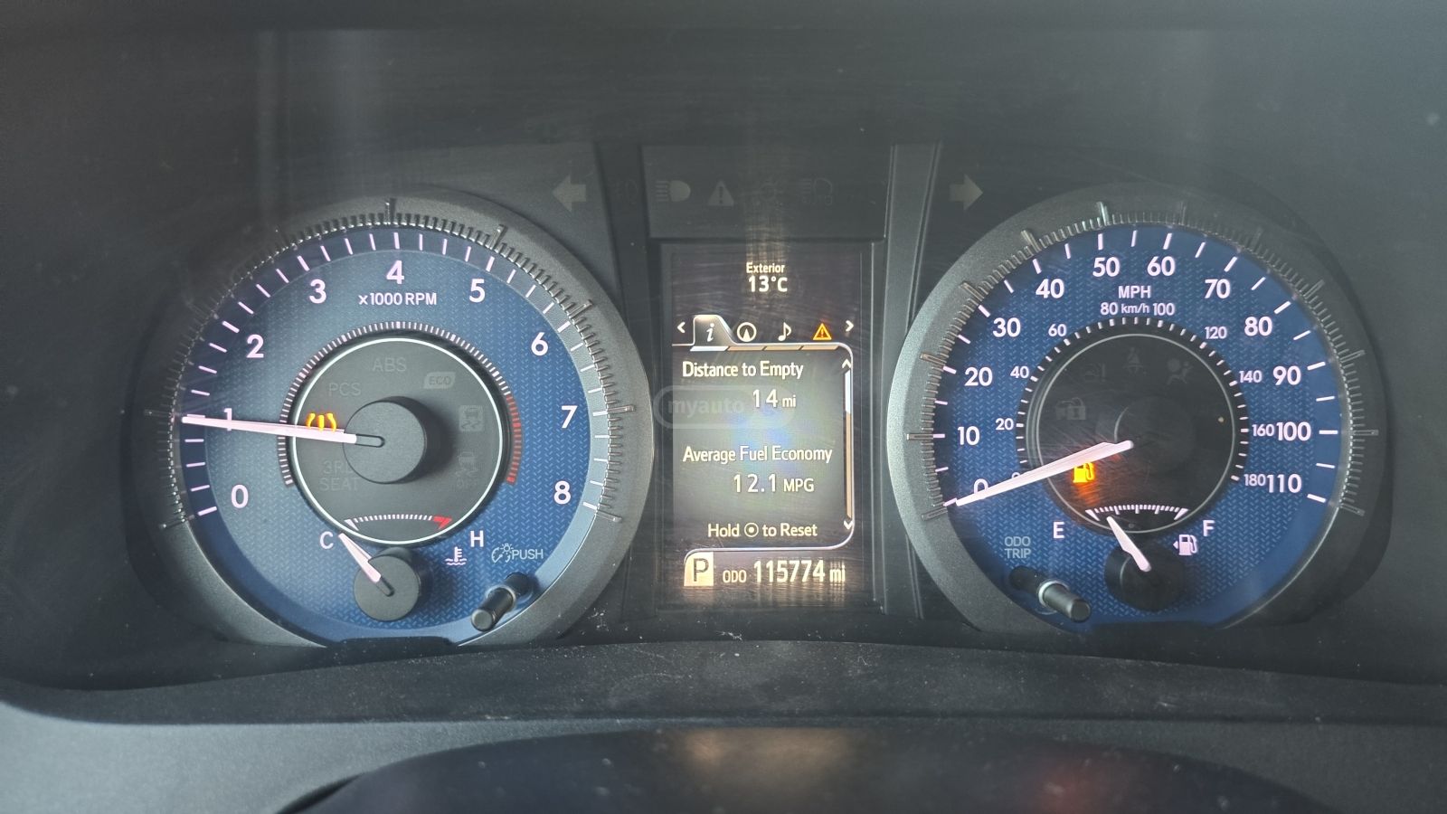 Toyota Sienna - фото 2