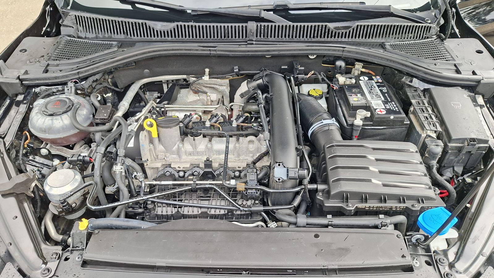 Volkswagen Jetta - фото 14