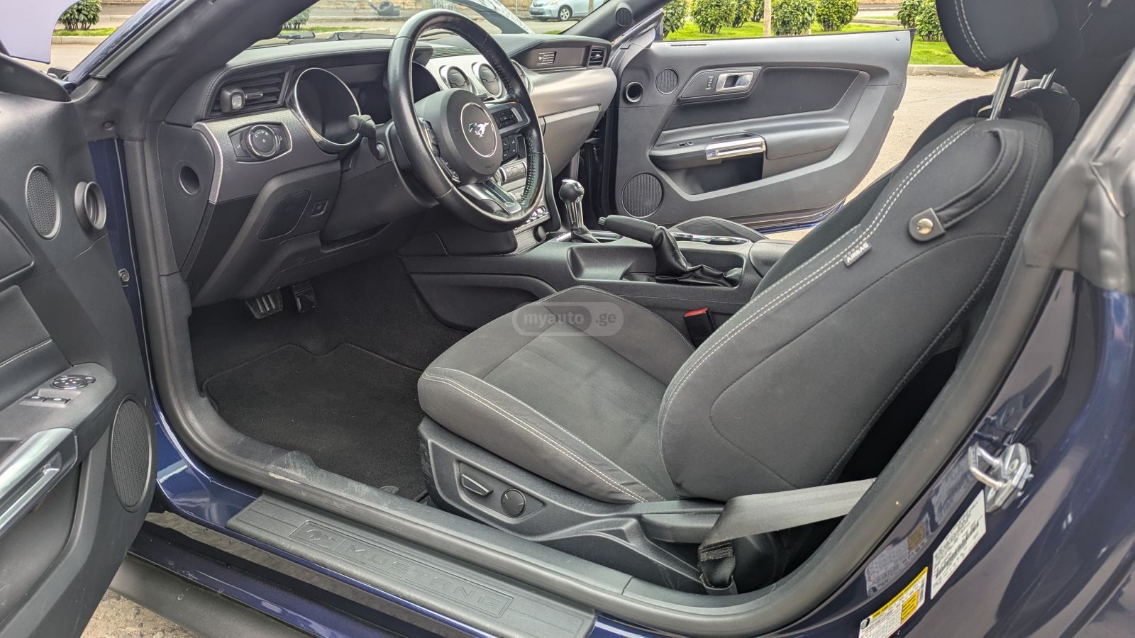 Ford Mustang - фото 10