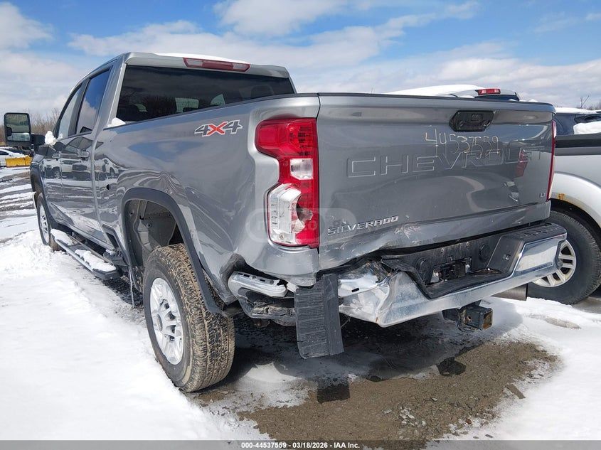 Chevrolet Silverado 2025 — миниатюра 3