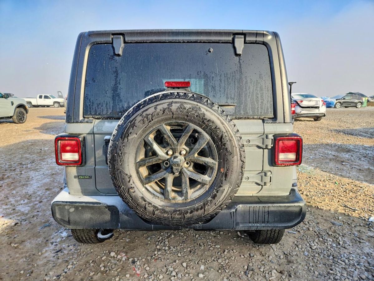 Jeep Sport 4dr 4x4 Manual — миниатюра 6