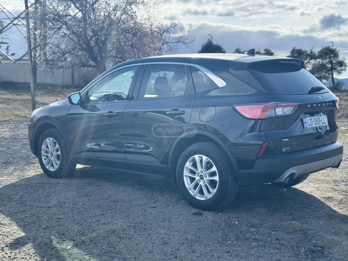 Ford Escape - фото 4