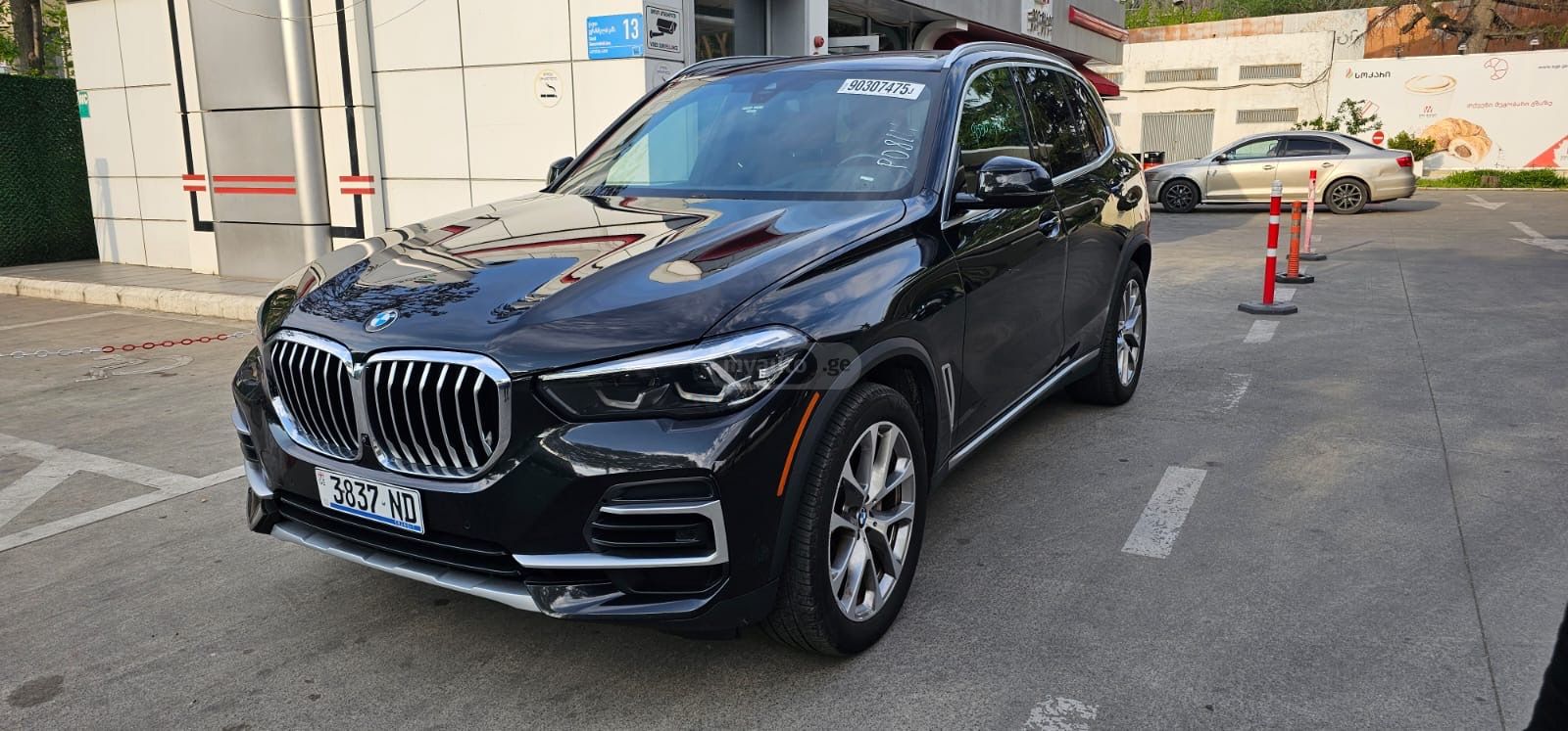 BMW X5 - фото 2