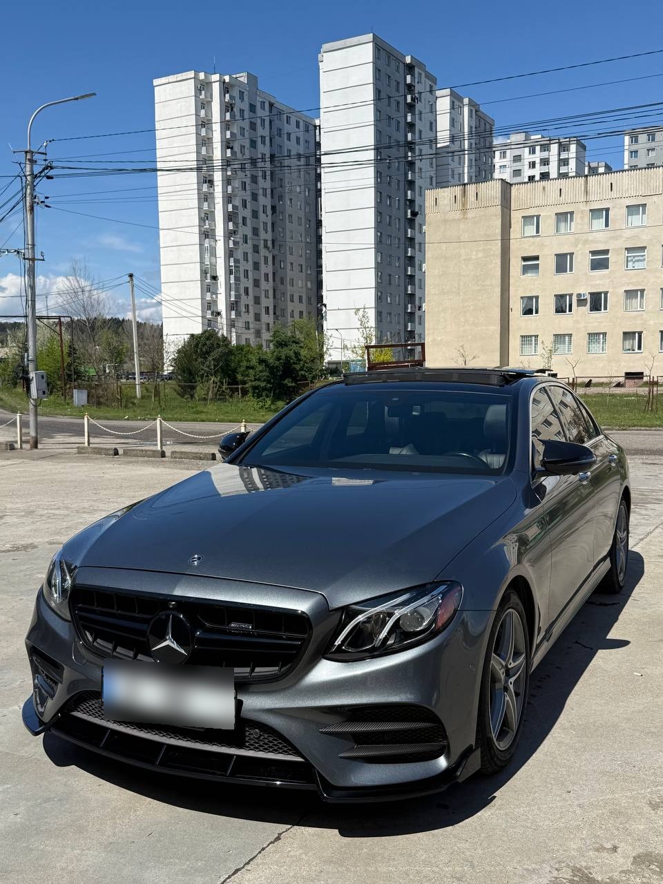 Mercedes-Benz E 350 - фото 1