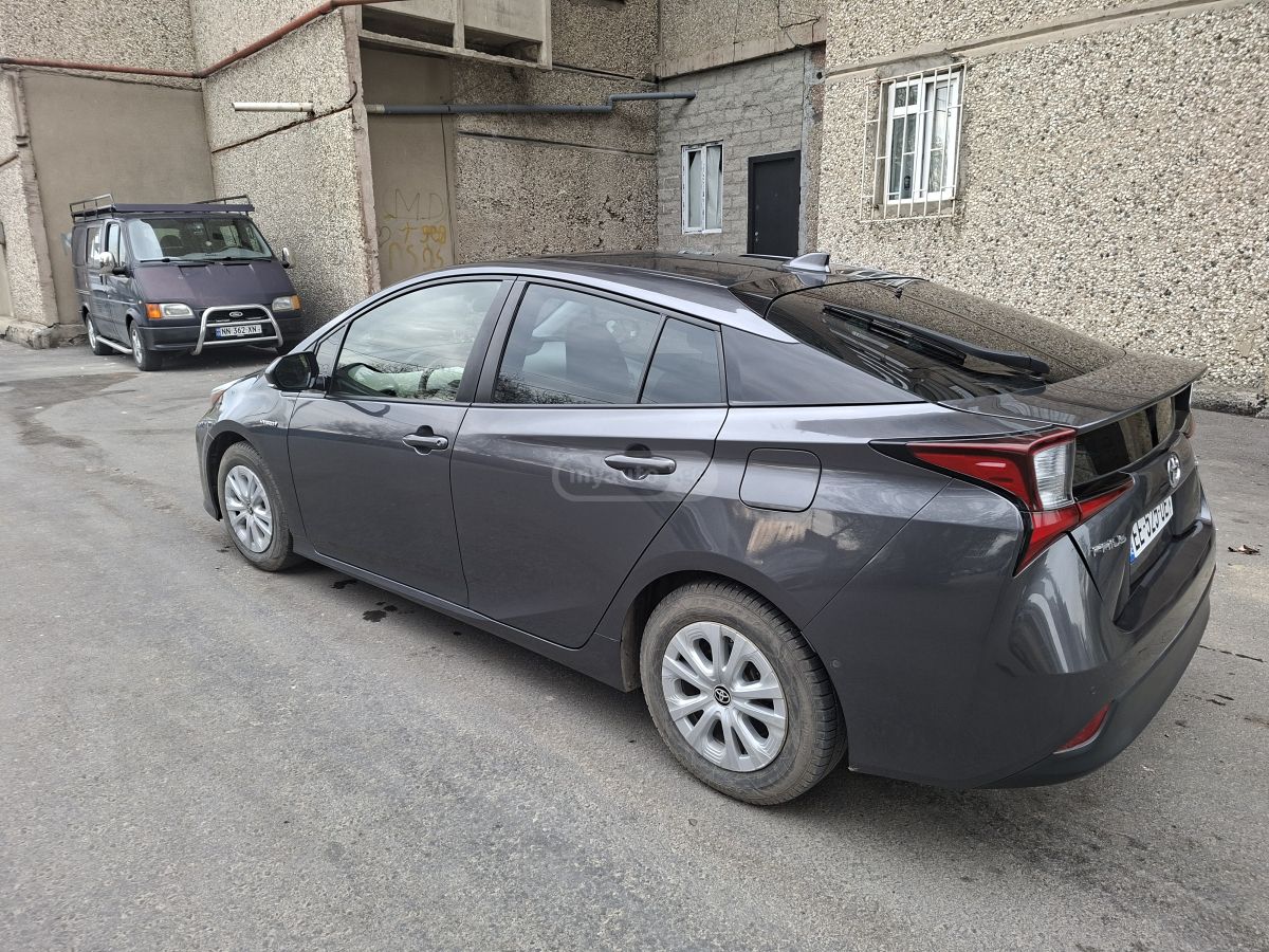 Toyota Prius - фото 12