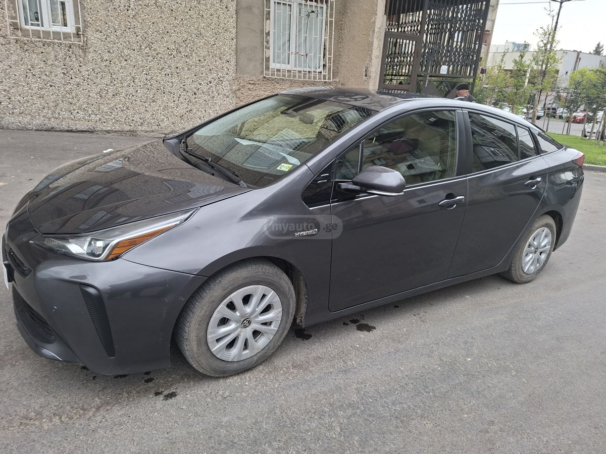 Toyota Prius - фото 5
