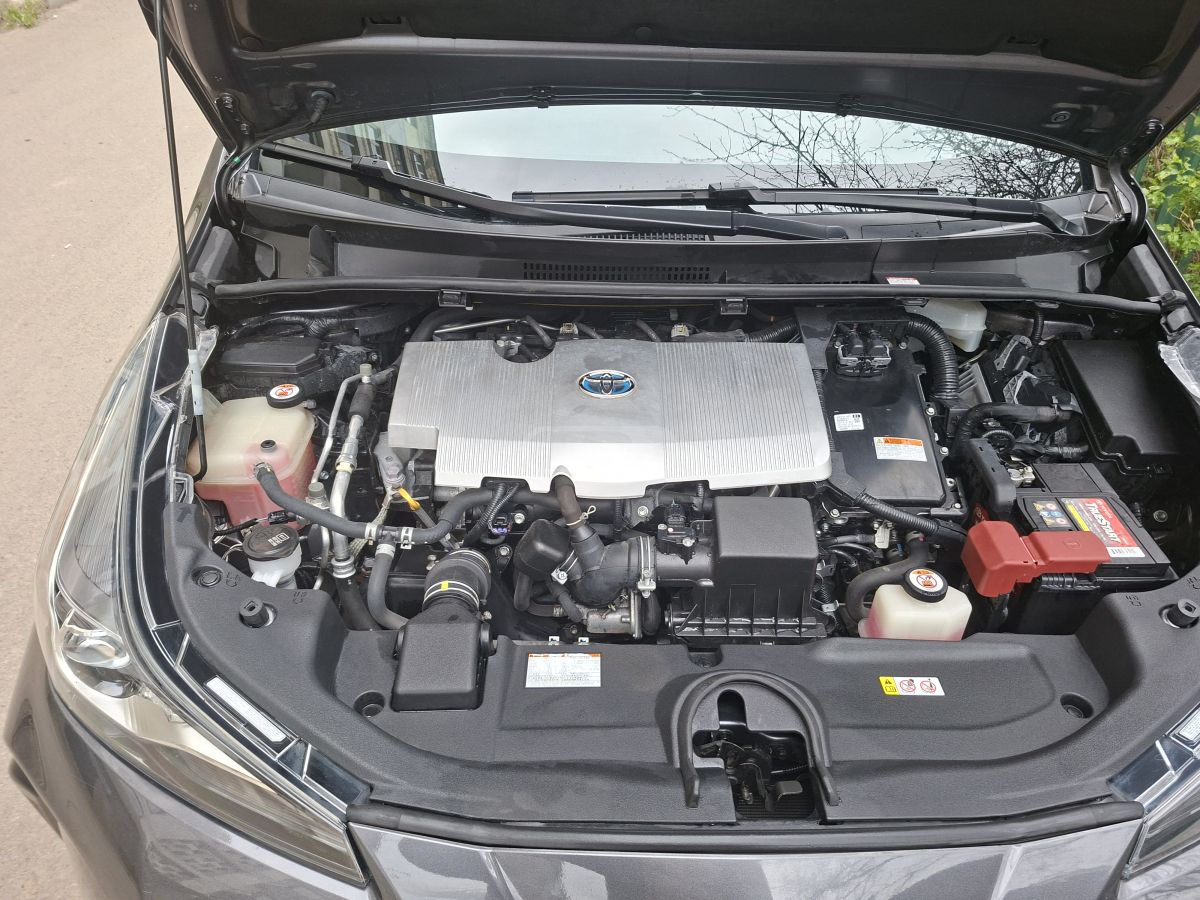 Toyota Prius - фото 7