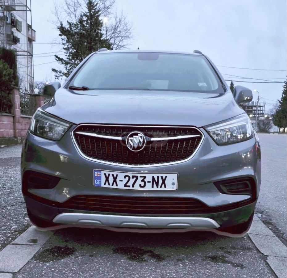 Buick Encore - фото 1