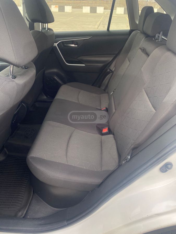 Toyota RAV 4 - фото 11
