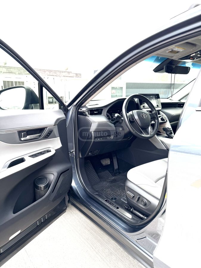 Toyota XLE — миниатюра 10