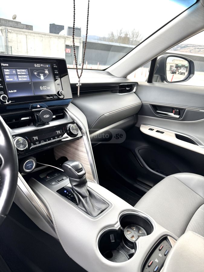 Toyota XLE — миниатюра 15