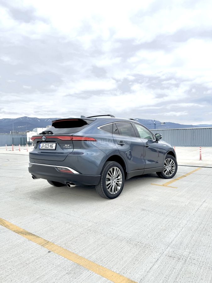 Toyota XLE — миниатюра 7