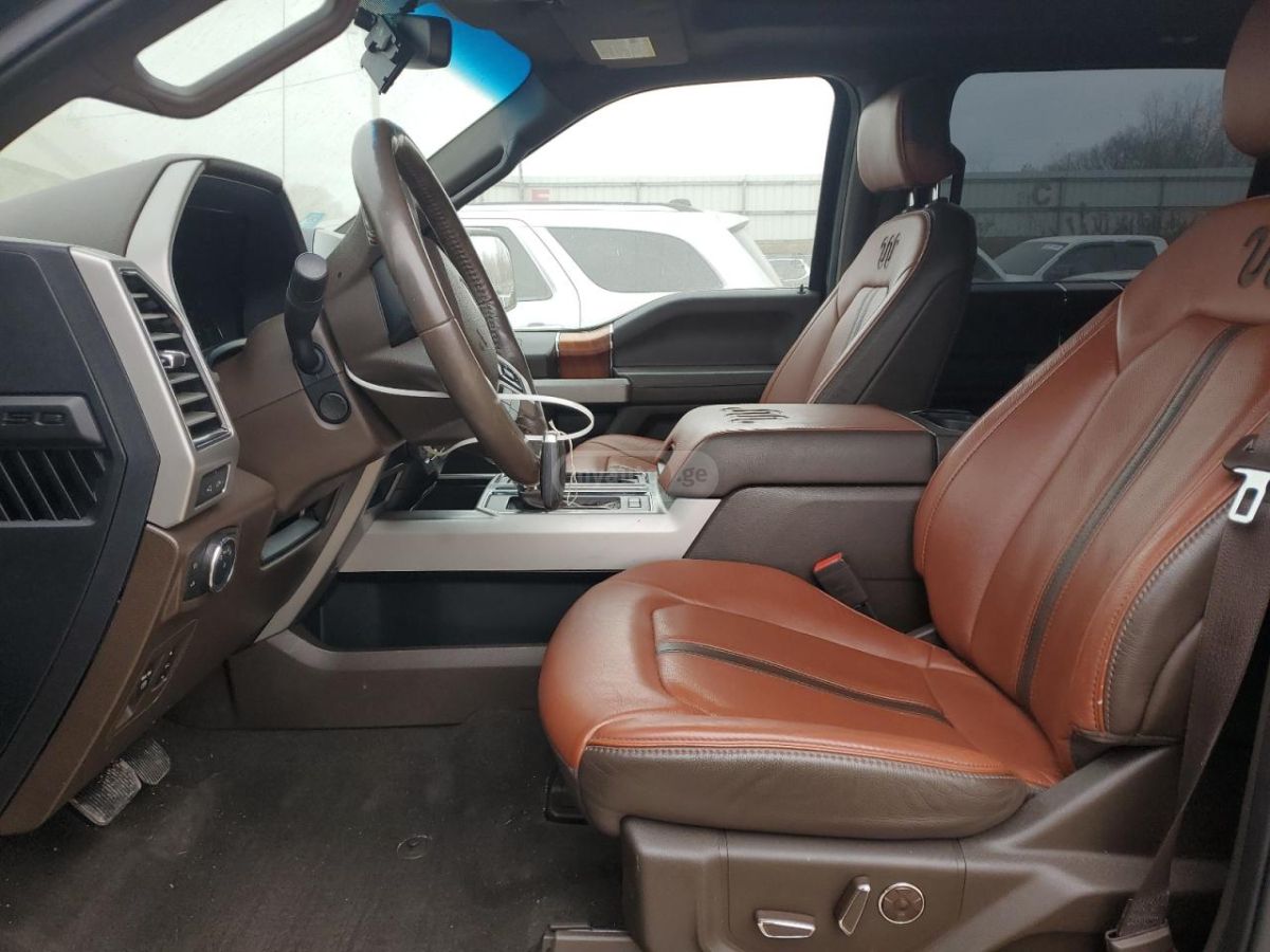 Ford F150 - фото 7