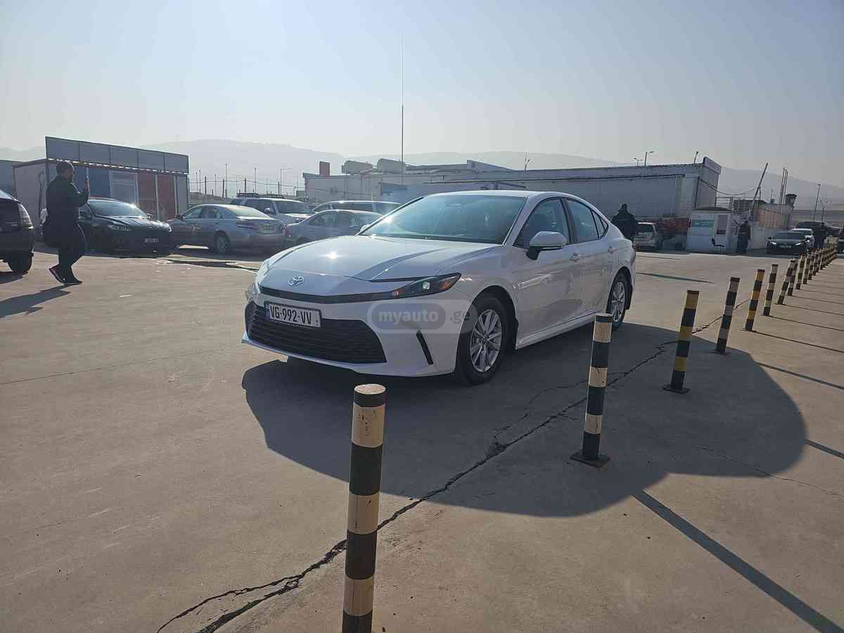 Toyota Toyota Camry — миниатюра 1