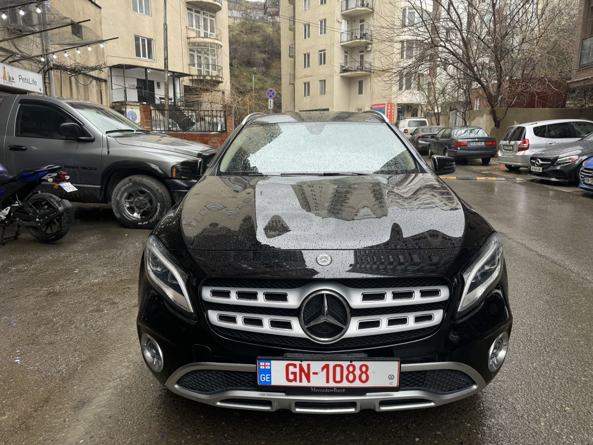 Mercedes-Benz GLA 250 - фото 2