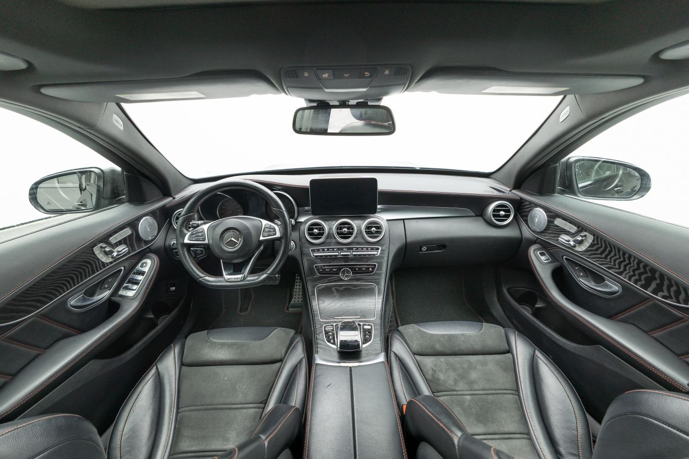 Mercedes-Benz C 200 - фото 10