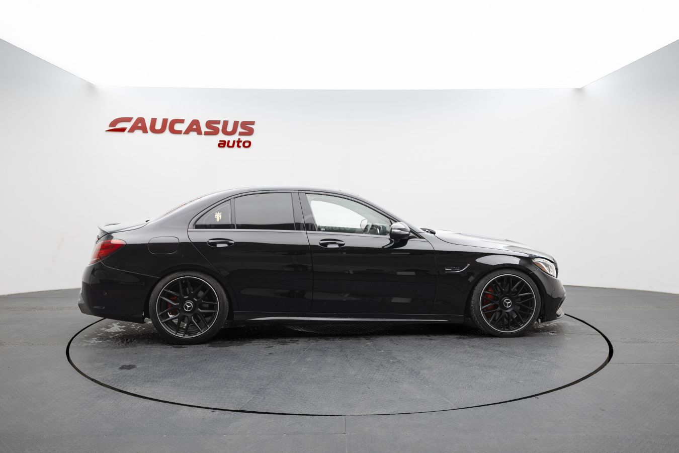 Mercedes-Benz C 200 - фото 4