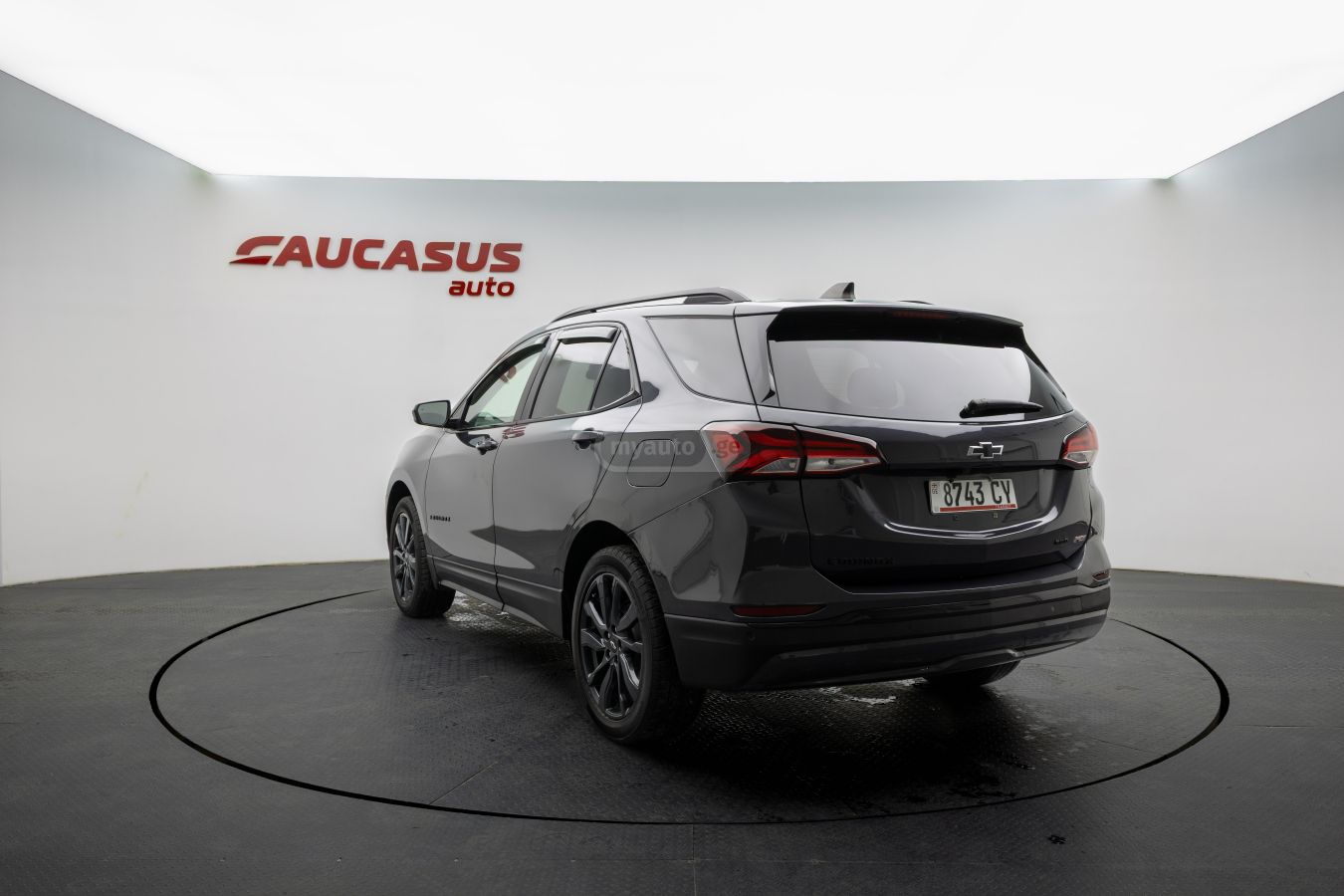 Chevrolet Equinox - фото 6