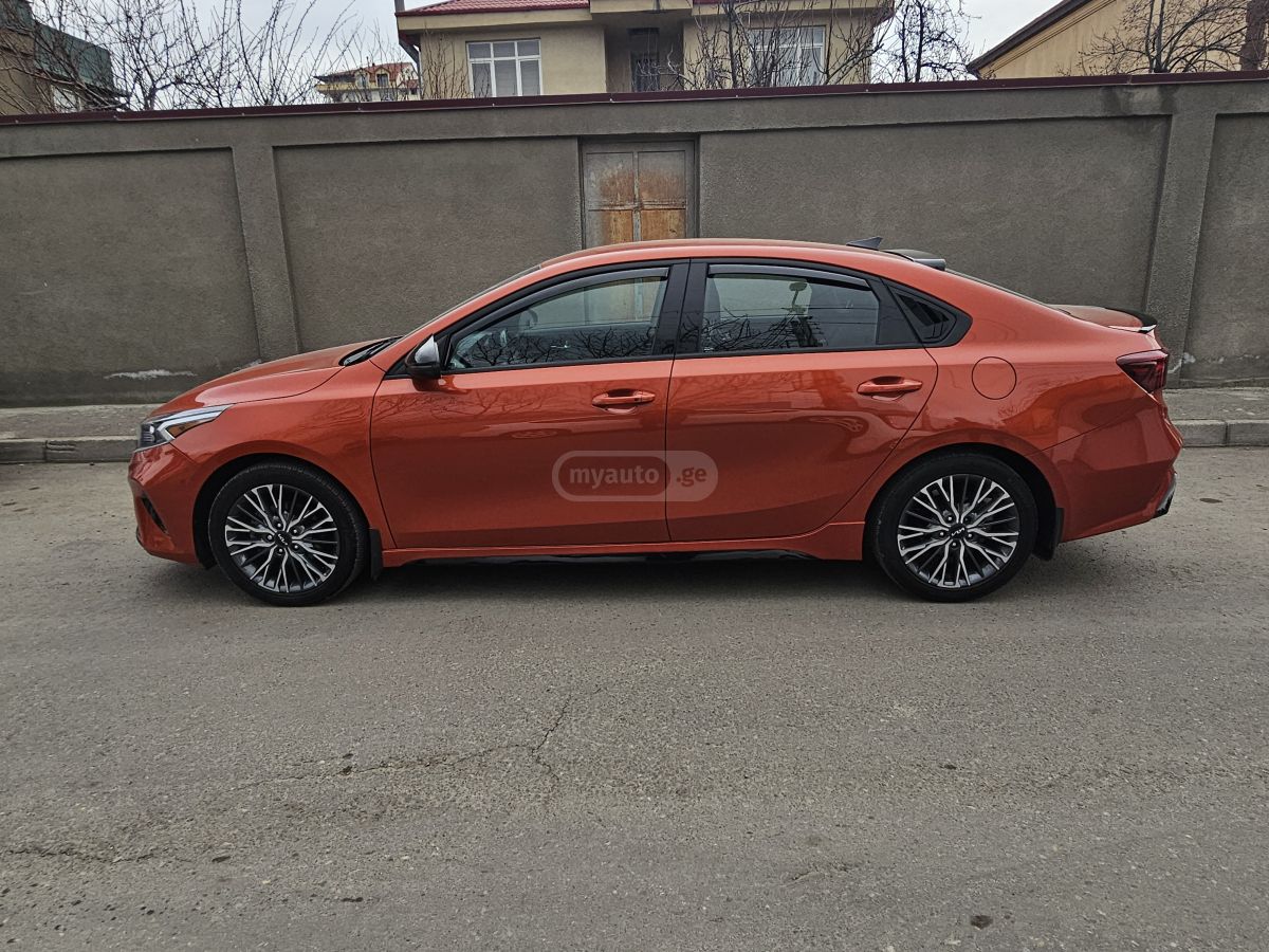 Kia GT LINE — миниатюра 2