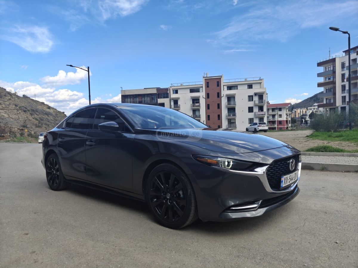 Mazda Mazda 3 - фото 3