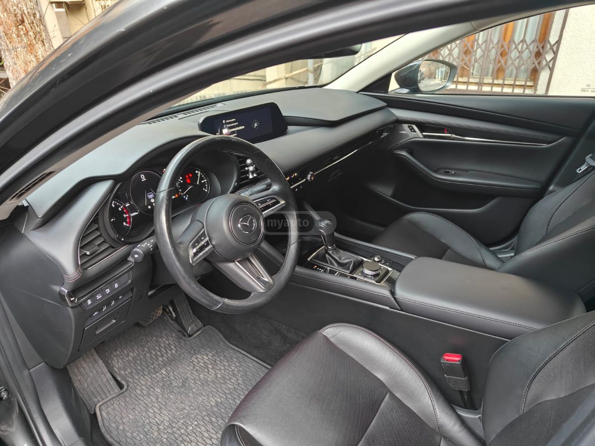 Mazda Mazda 3 - фото 9