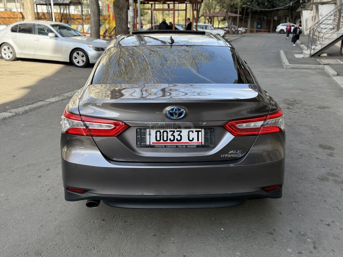 Toyota Camry - фото 6