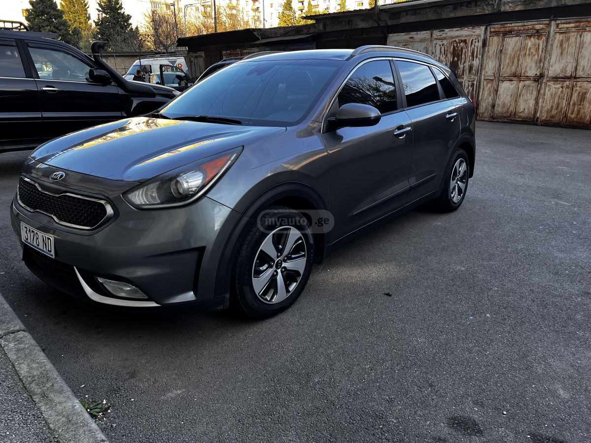 Kia Niro - фото 2