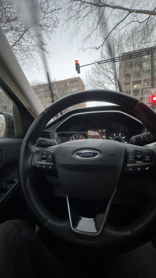 Ford Escape - фото 4