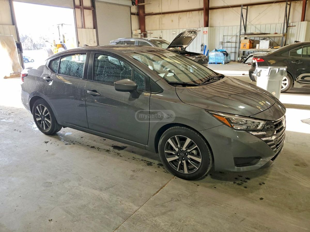 Nissan Versa 2025 — миниатюра 4