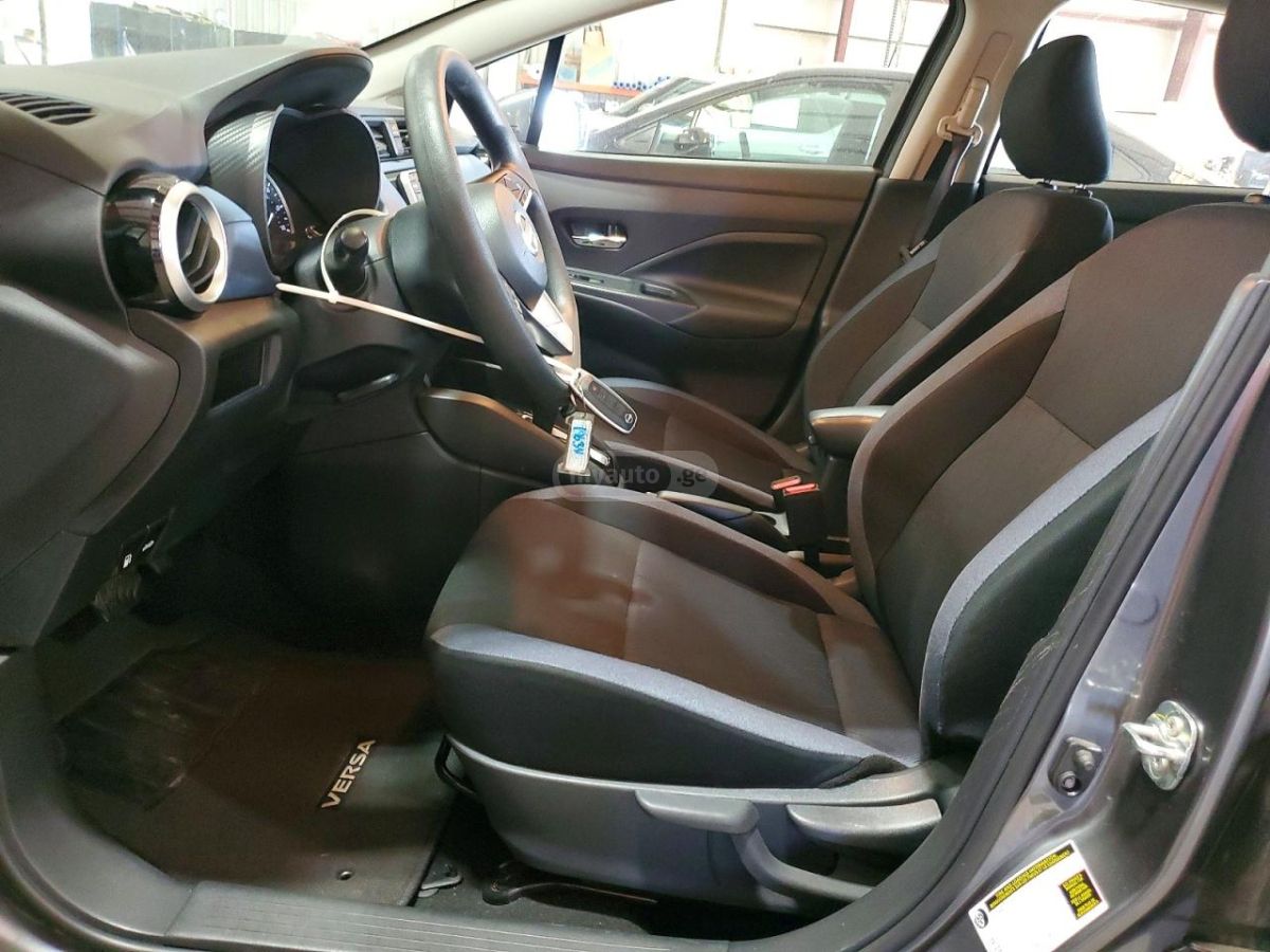 Nissan Versa 2025 — миниатюра 7