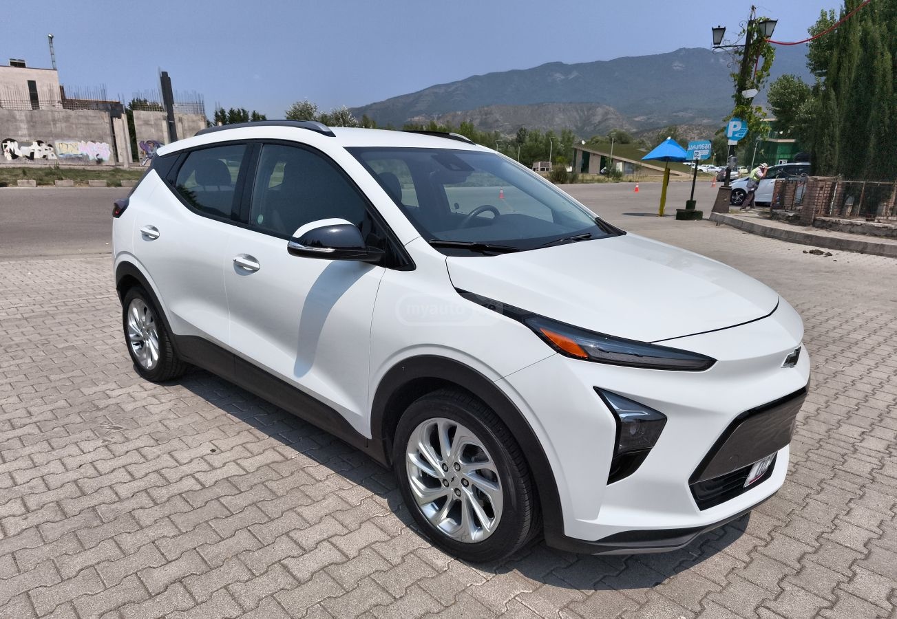 Chevrolet Bolt EUV - фото 3