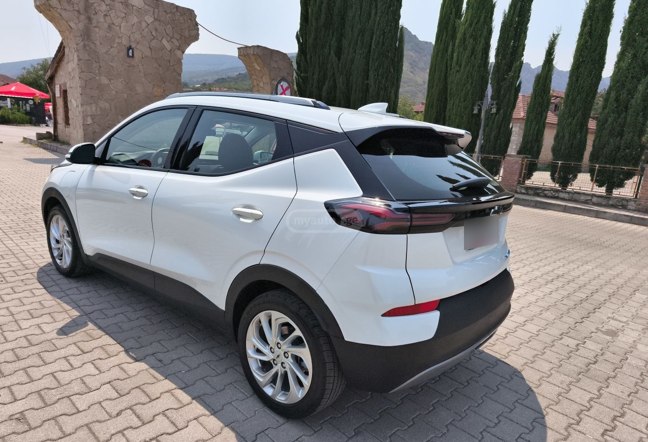 Chevrolet Bolt EUV - фото 7