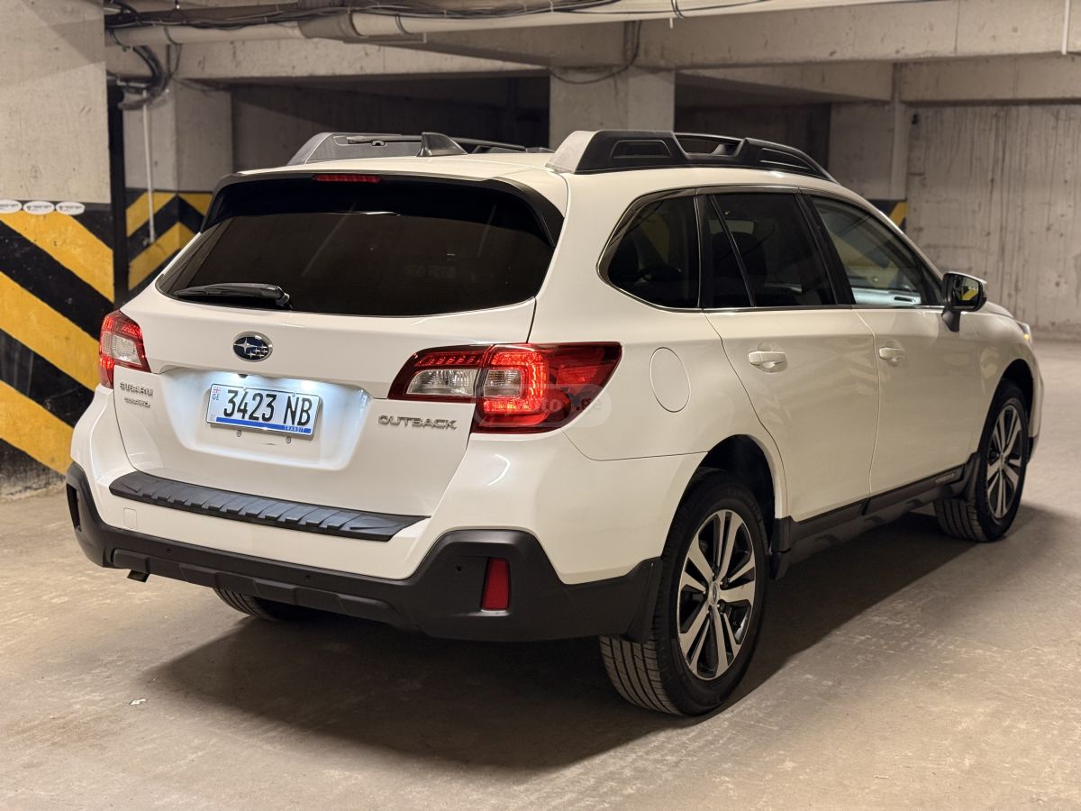 Subaru Outback - фото 5