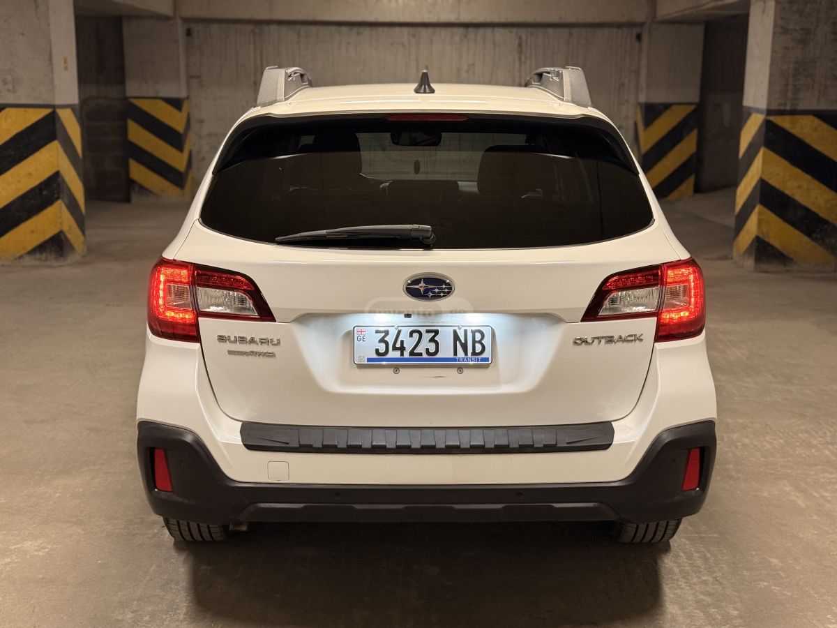 Subaru Outback - фото 7