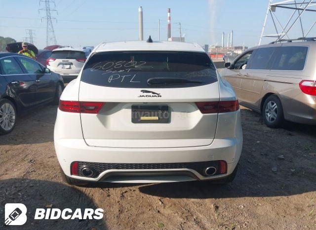 Jaguar E-Pace - фото 12