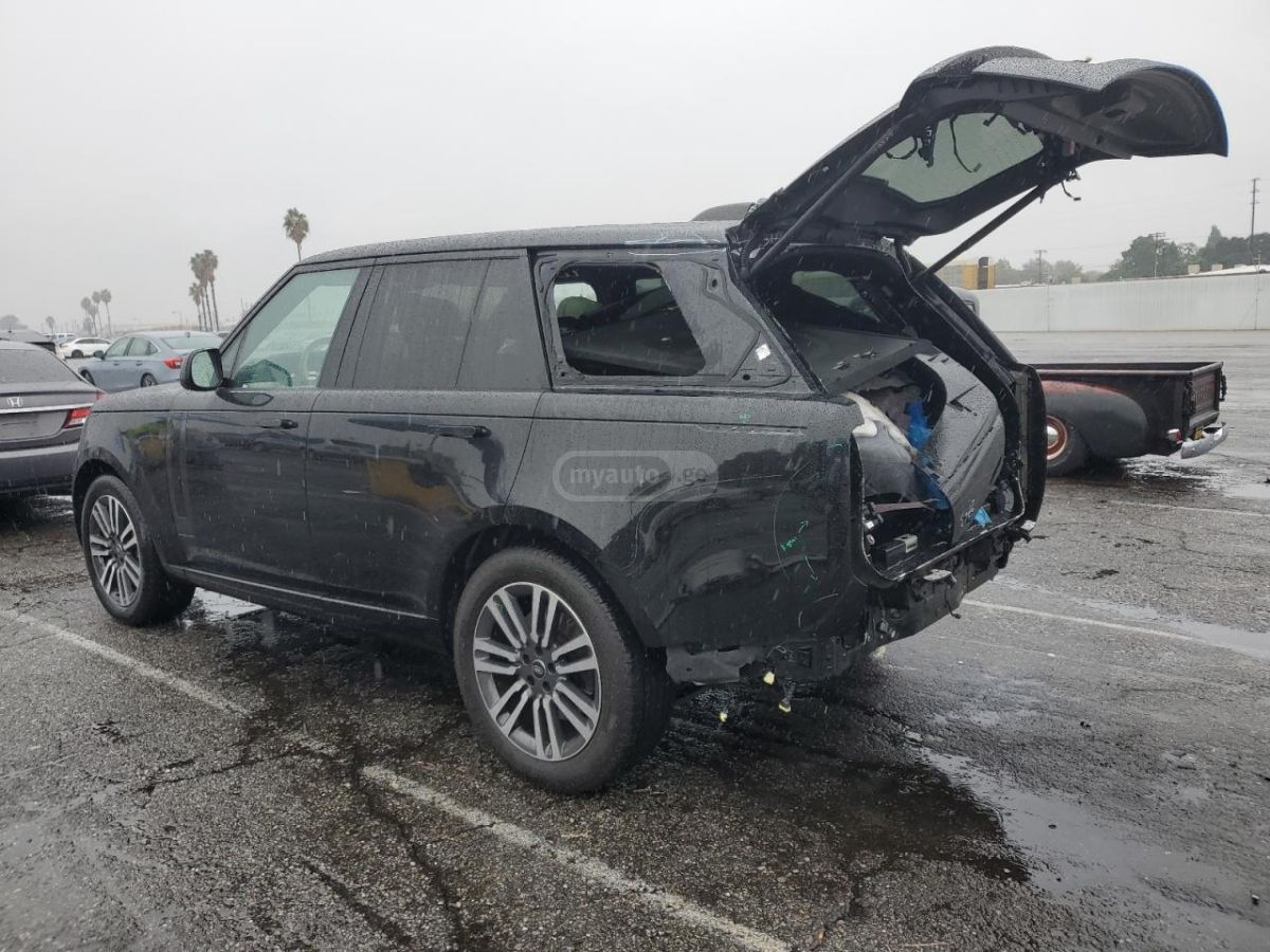 Land Rover P400 SE 4dr All-Wheel Drive Au — миниатюра 3