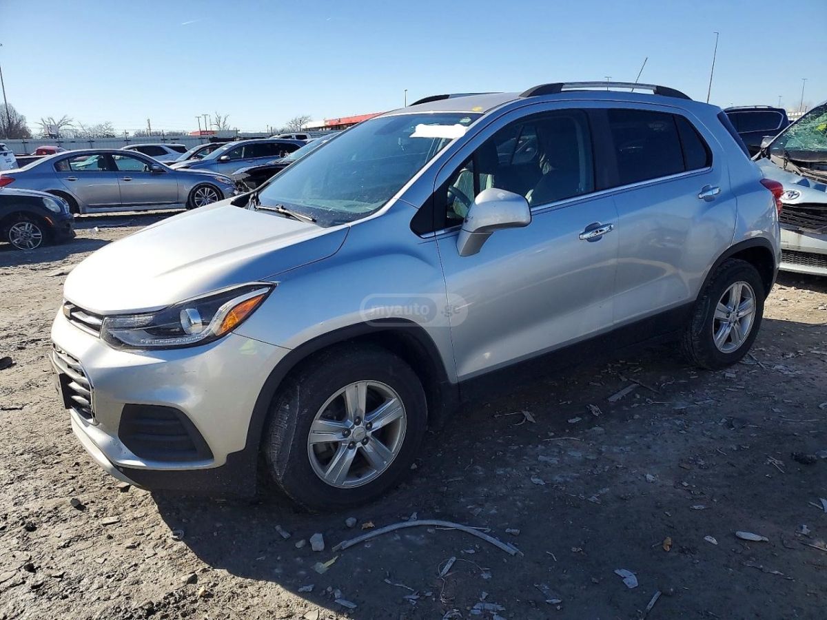 Chevrolet Trax - фото 1